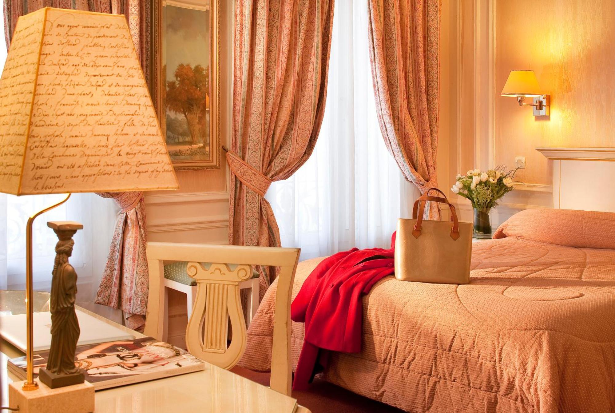 & Saint-jacques 4*