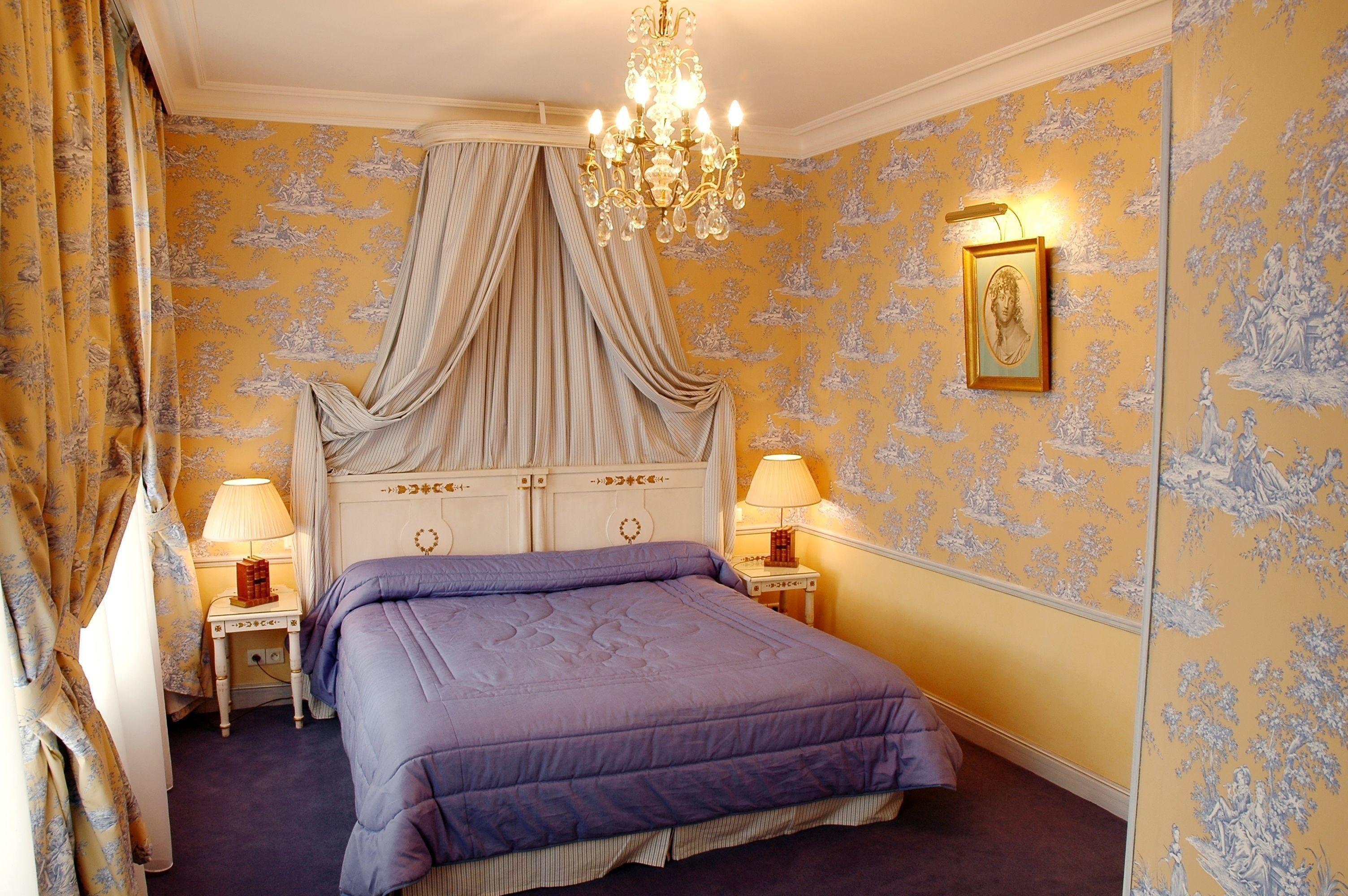 & Saint-jacques 4*