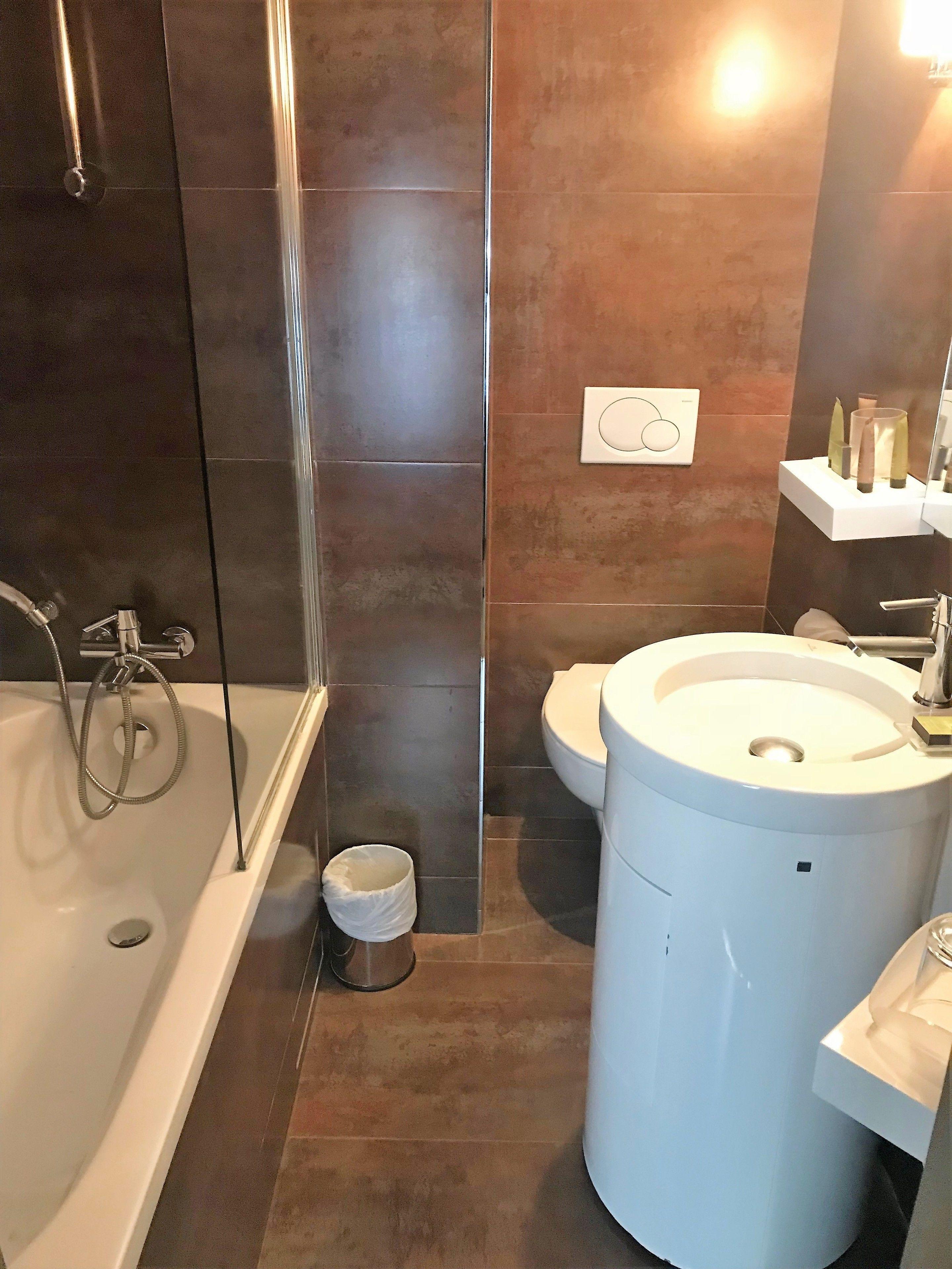 Hotel & Saint-jacques 4*