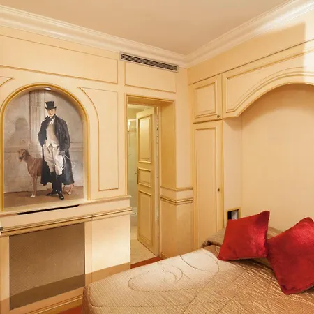 & Saint-jacques Hotel 4*