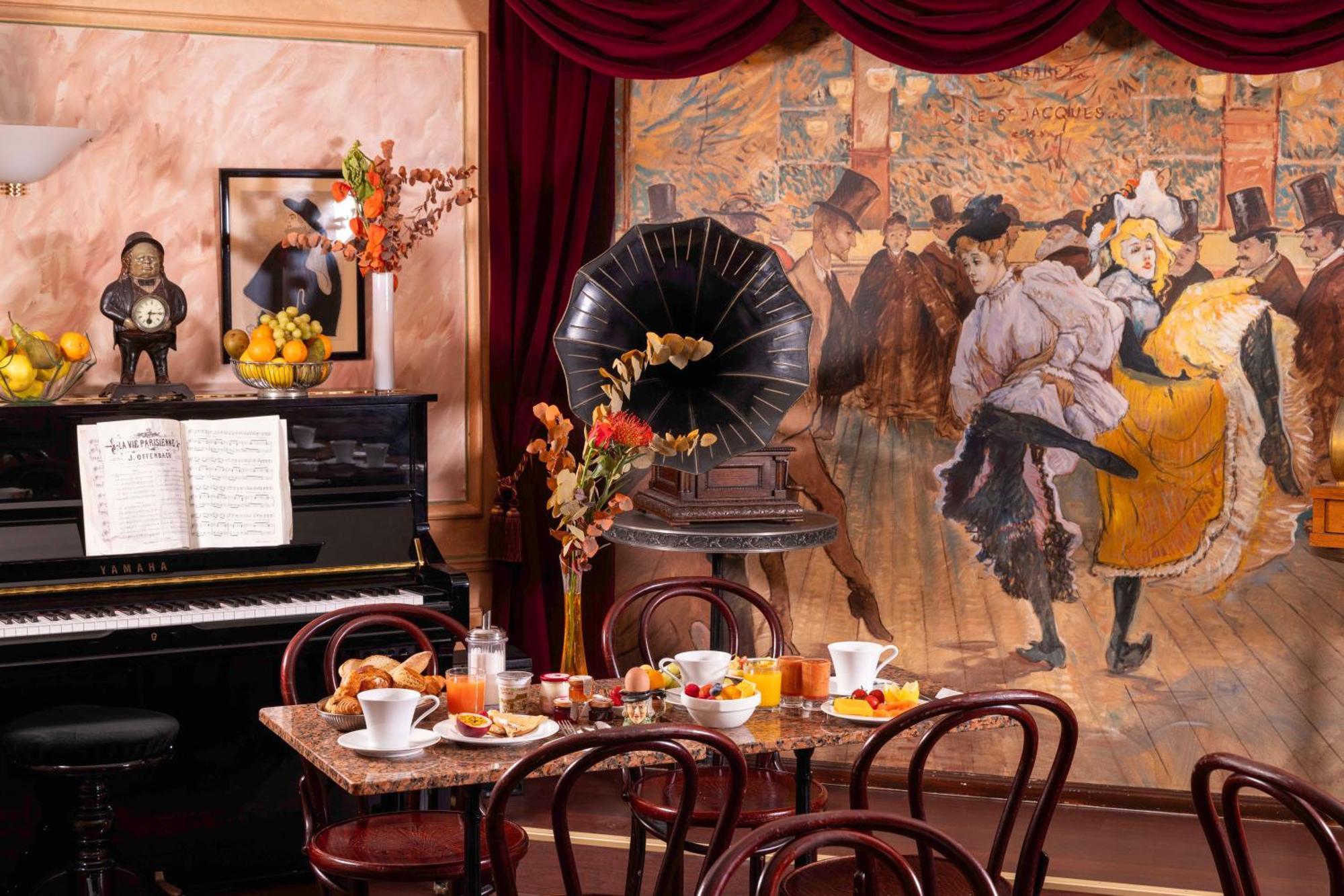 Hotel & Saint-jacques Paris